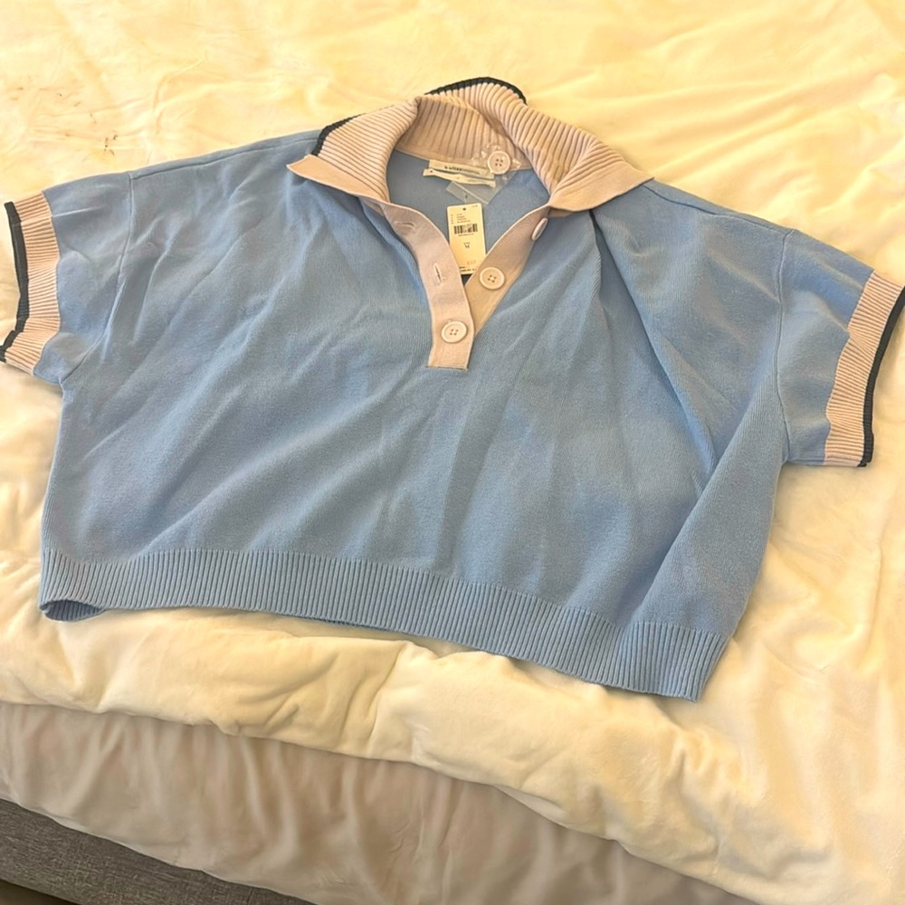 Blue short sleeve sweater NWT